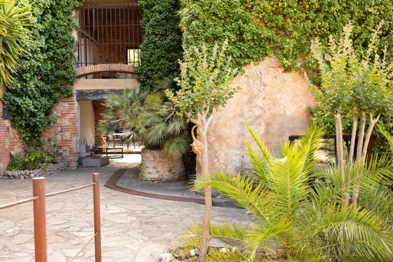 Casa9 Hotel Thuir Exterior photo
